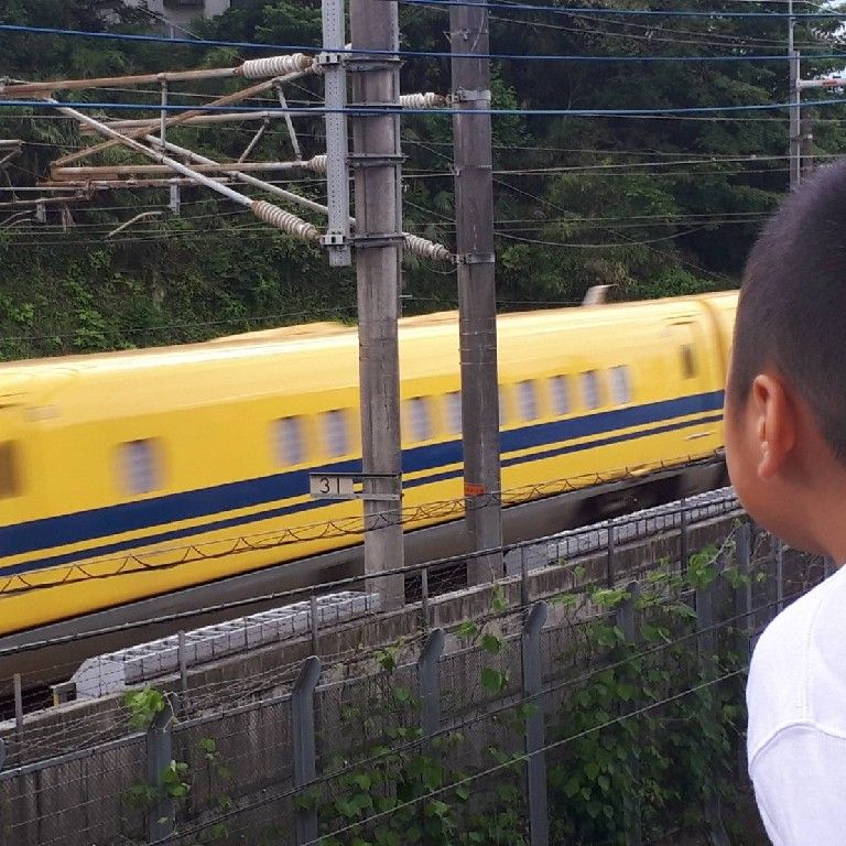あだち