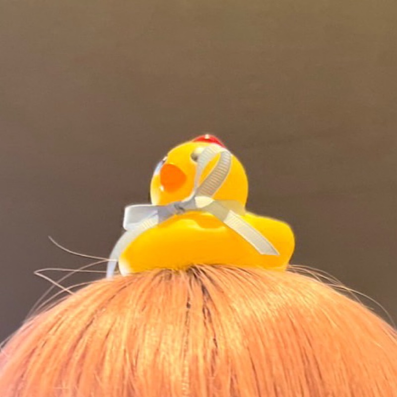 真弓萌音