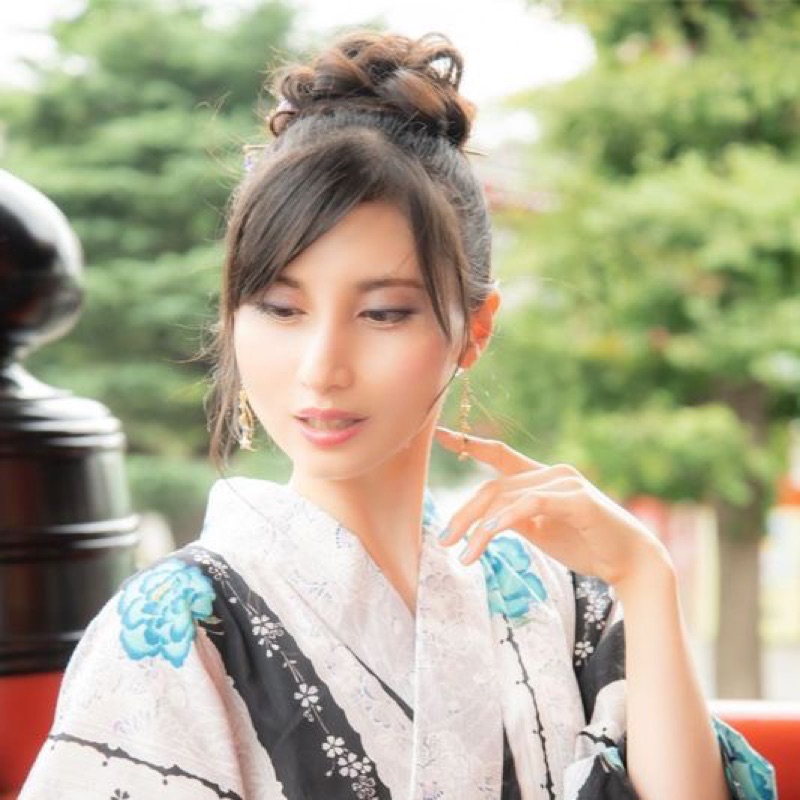 本田真里