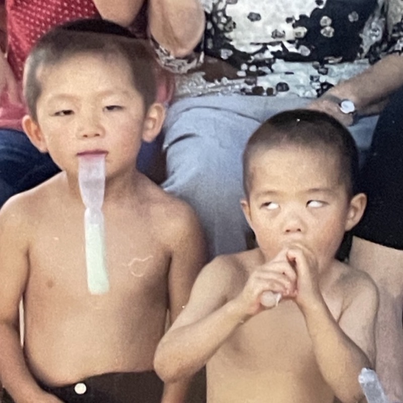 貴子