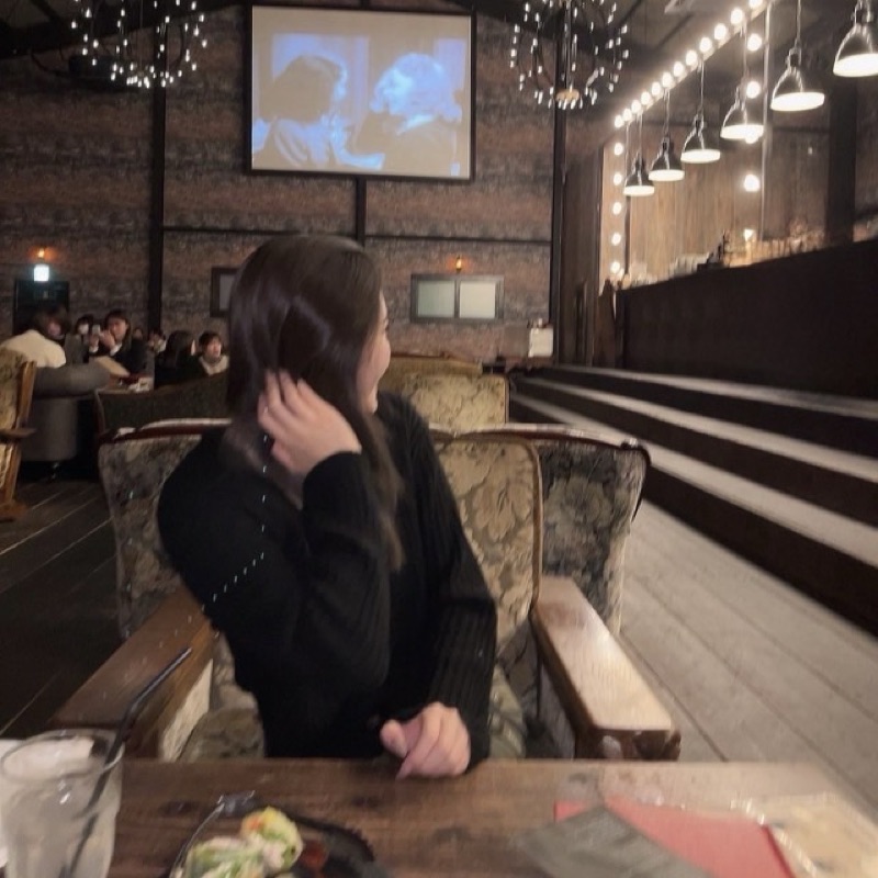川上栞里