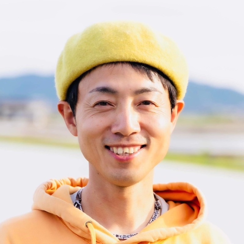 岡野泰光