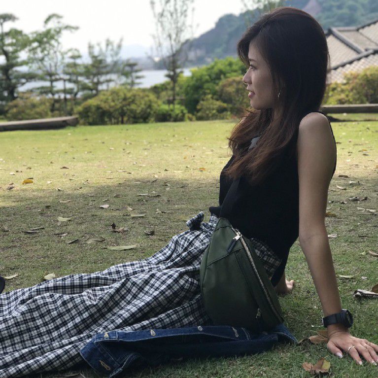 山原　せりな