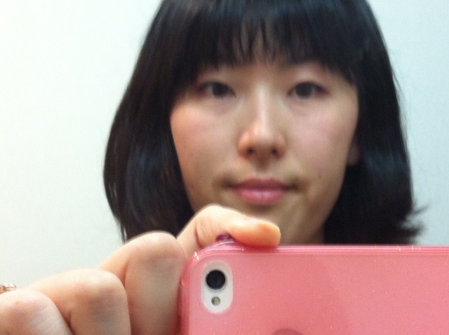きぃ
