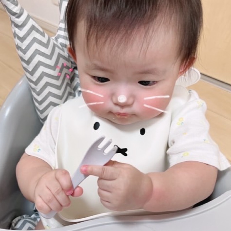 小松由那