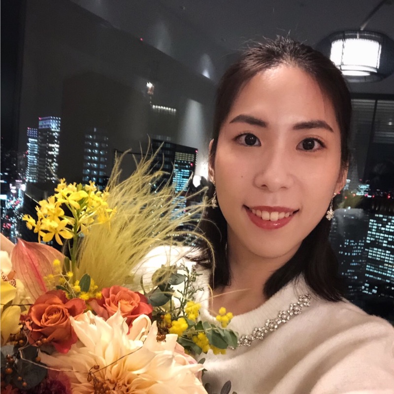 キャサリン　タノト