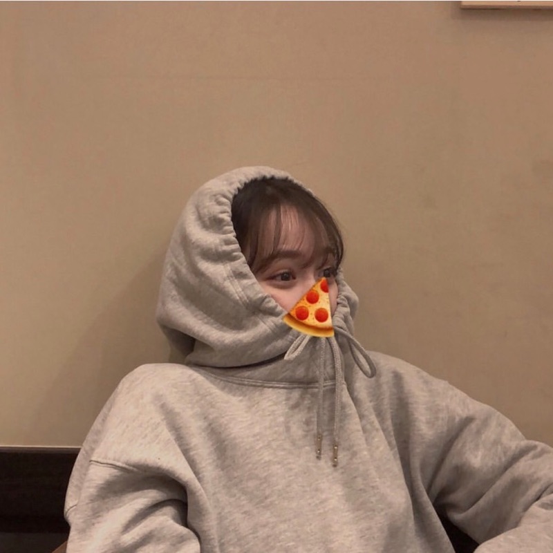 磯まりな