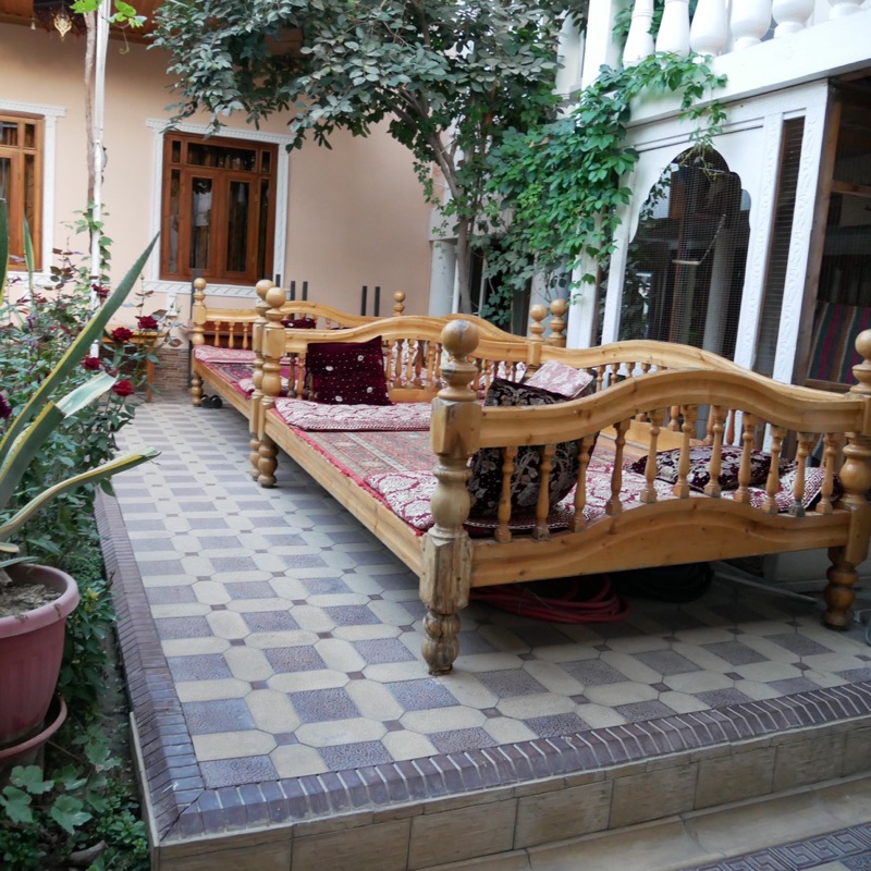 眉カットは次回