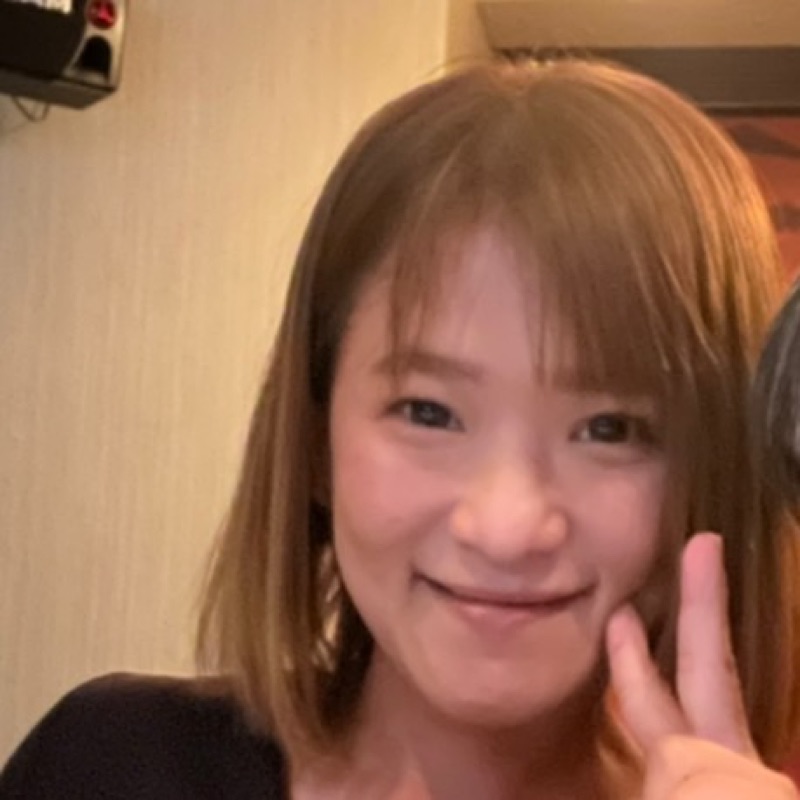 村石 智美