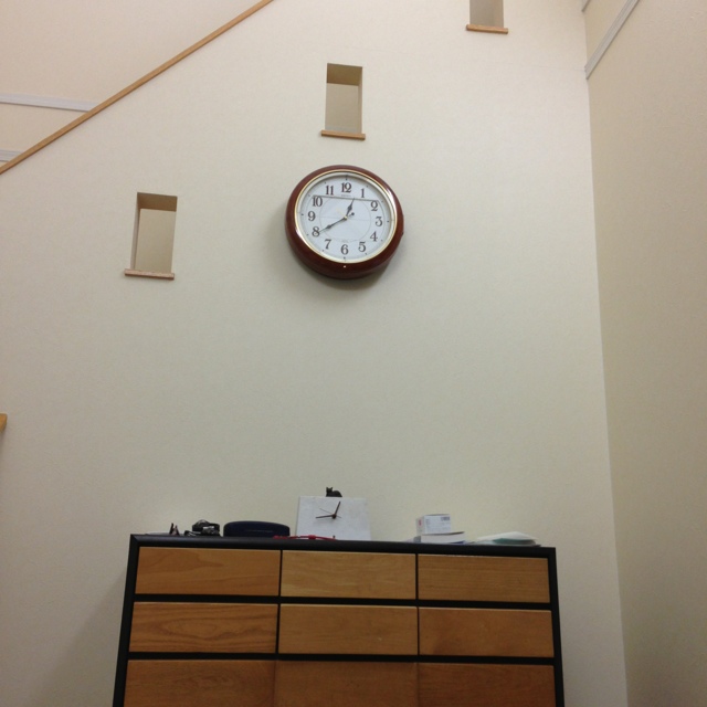 まるやまひとみ