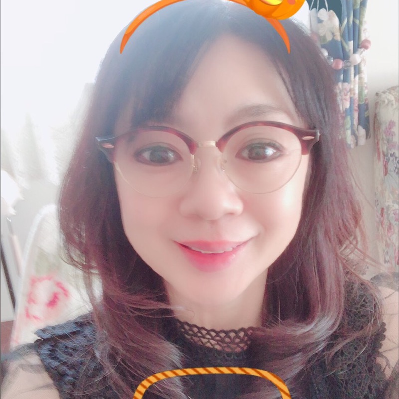 川道史子