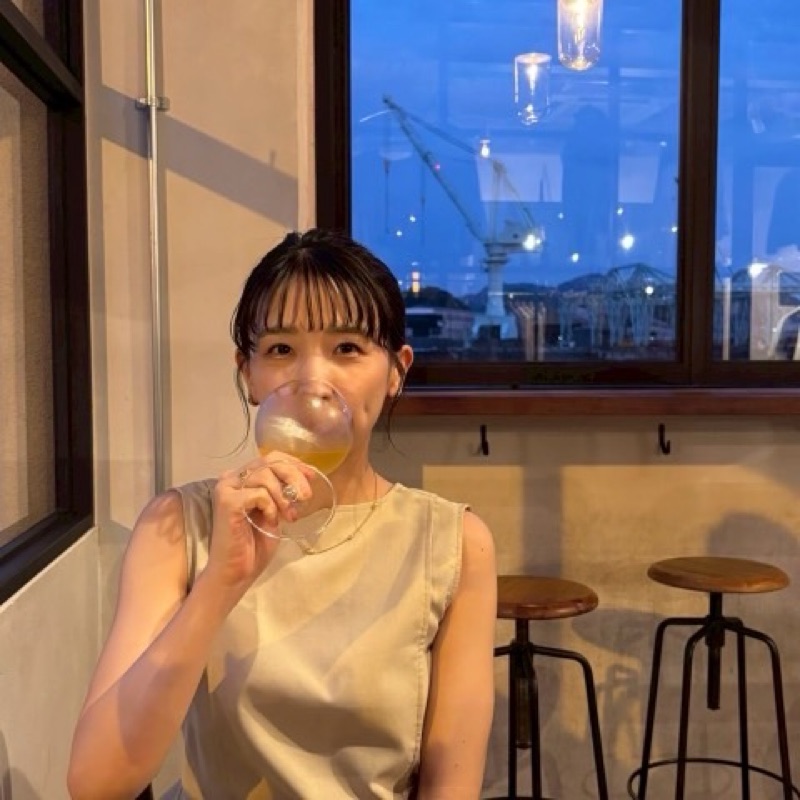 hitomi