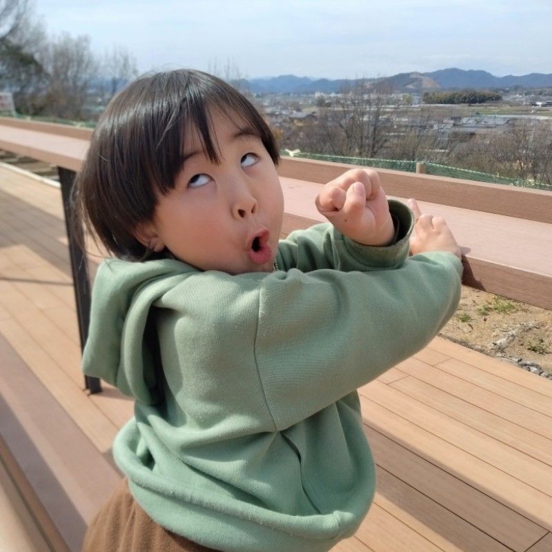 三好綾子