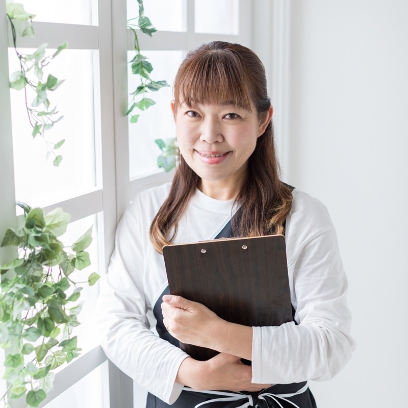 関　睦子