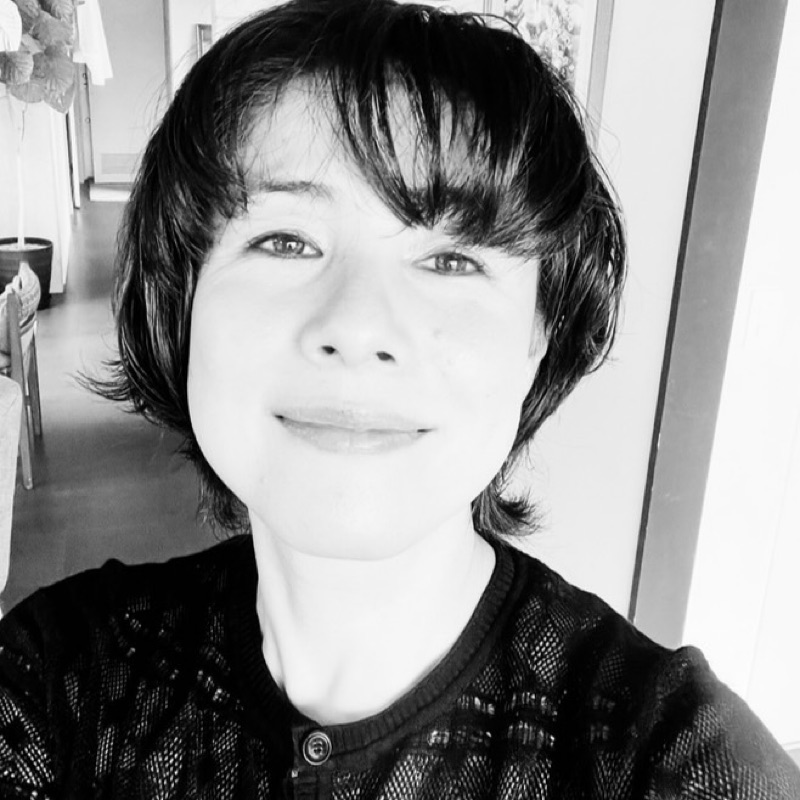 オーリア真理子