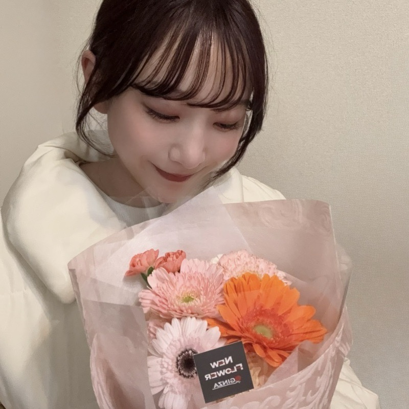 秋山　加奈
