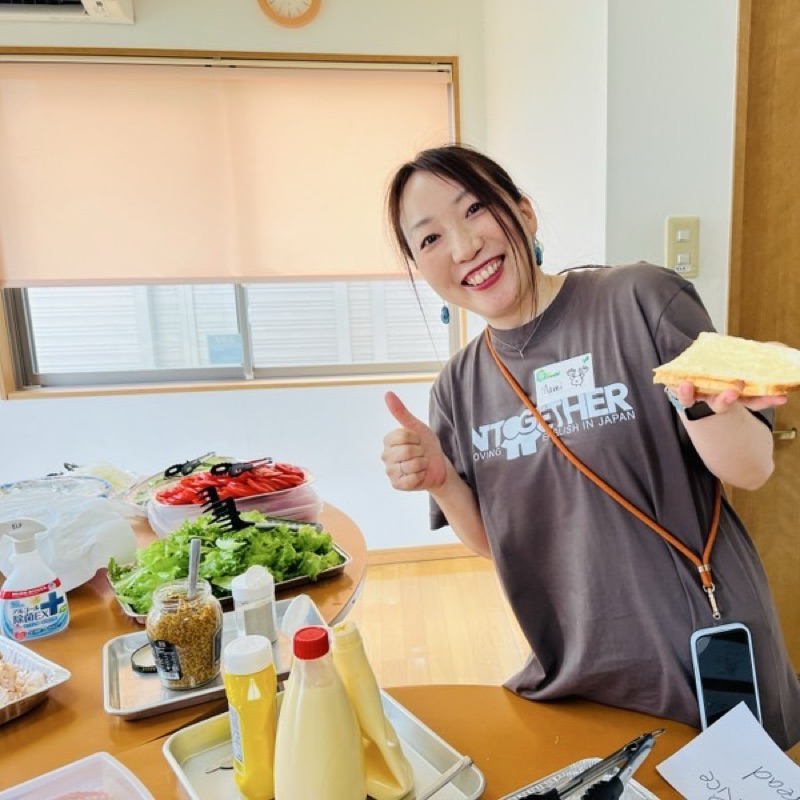 小池　真実