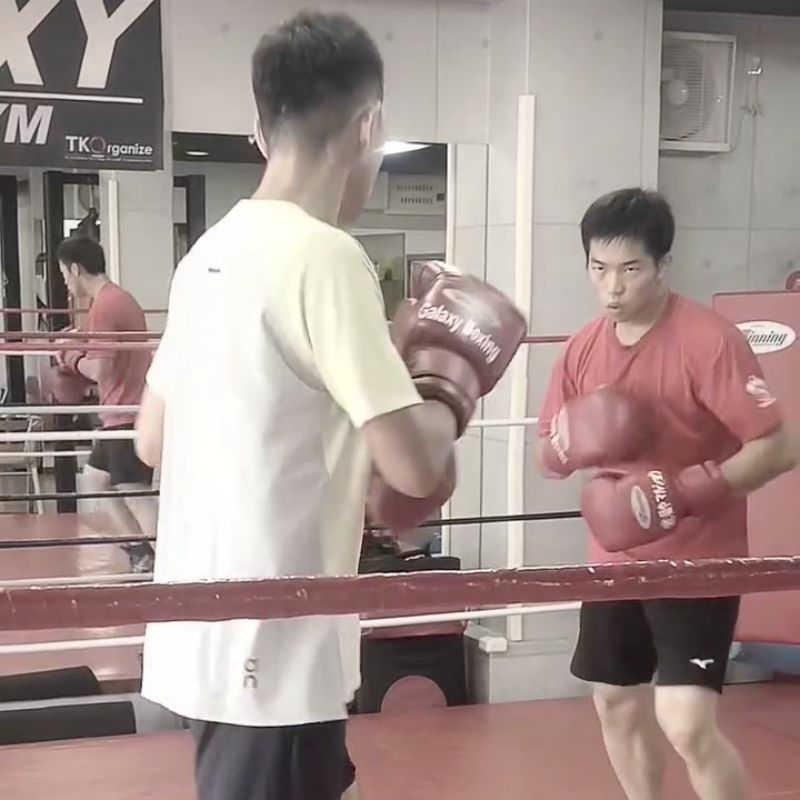 岸上佳奨