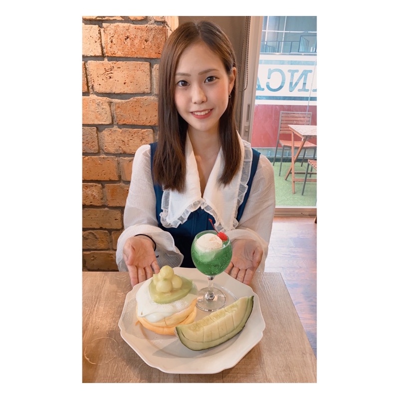小島梨鈴