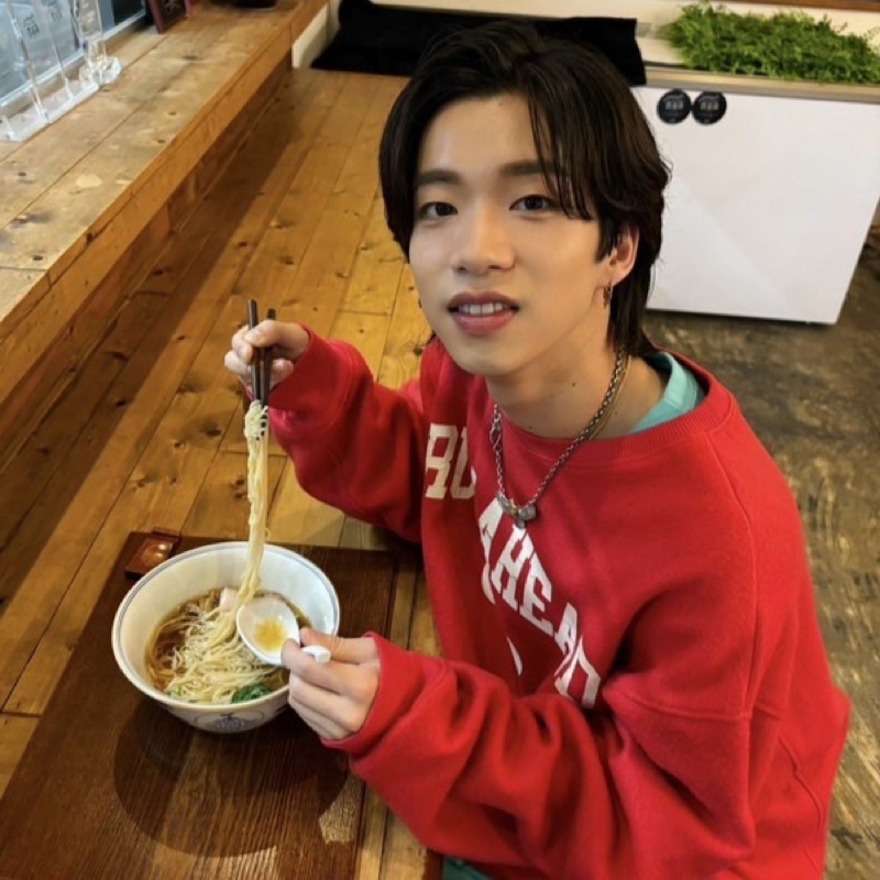 若菜　佳奈