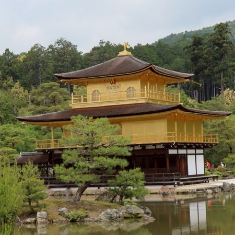 芋川　厚志