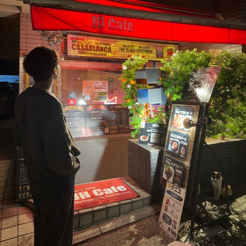市野吏郁