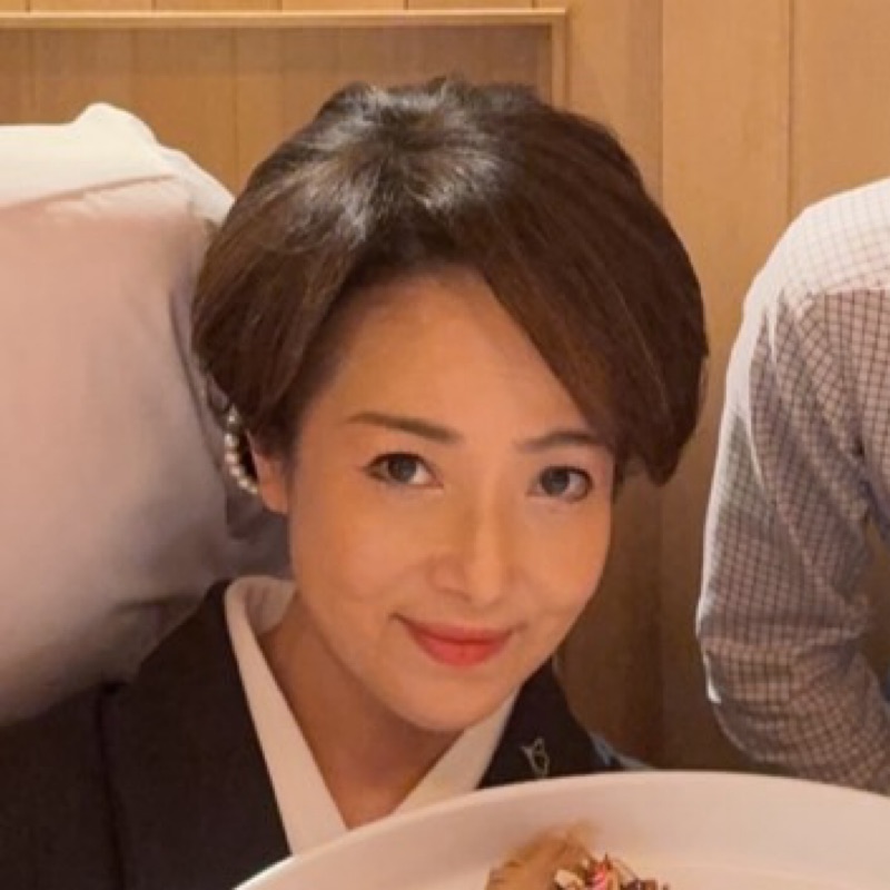 日原奈緒子