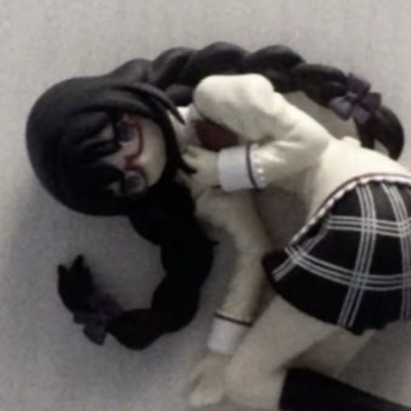 麗