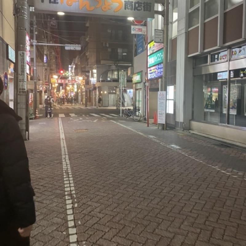 安藤　諒人