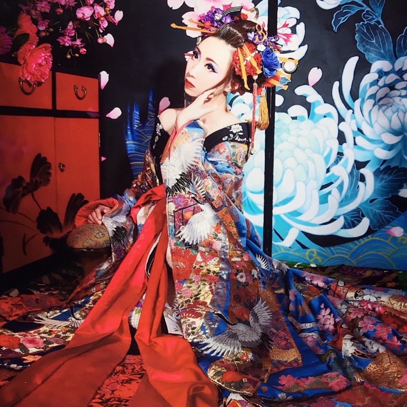 正親美香