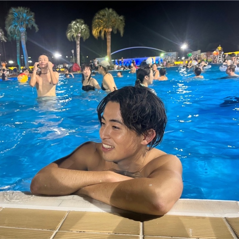 市川拓人