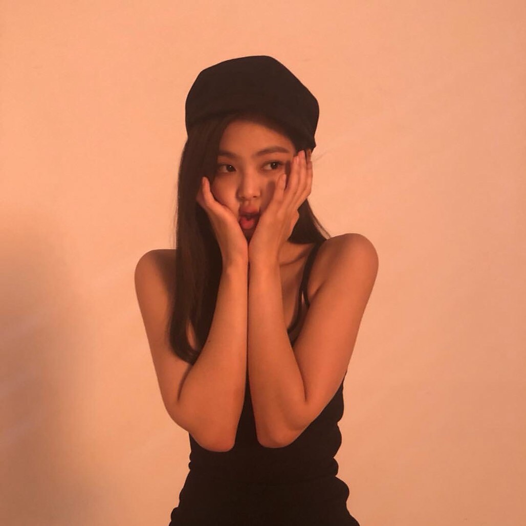 まゆこ