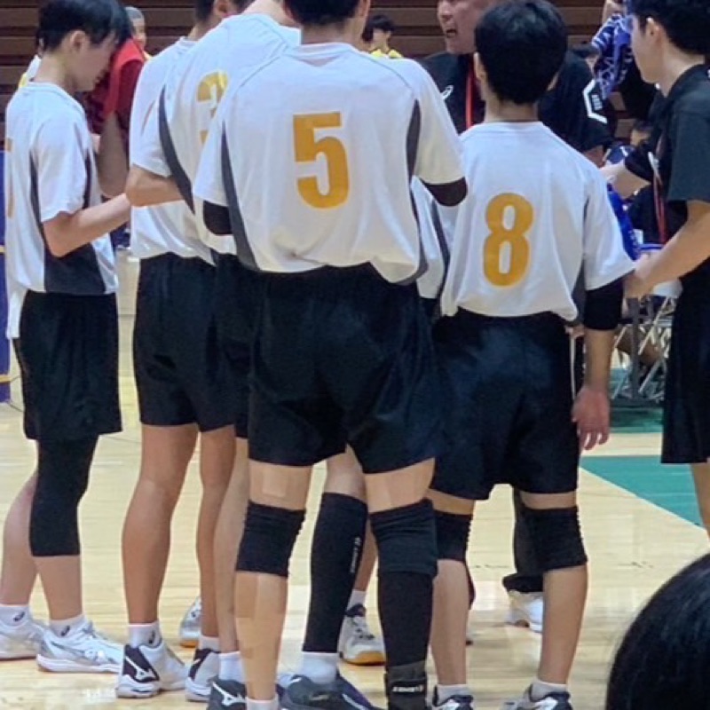 穴見優歩