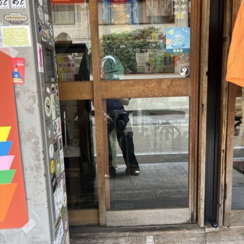 鈴木羅雅