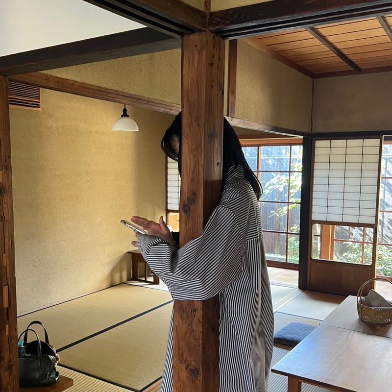 中村ひとみ