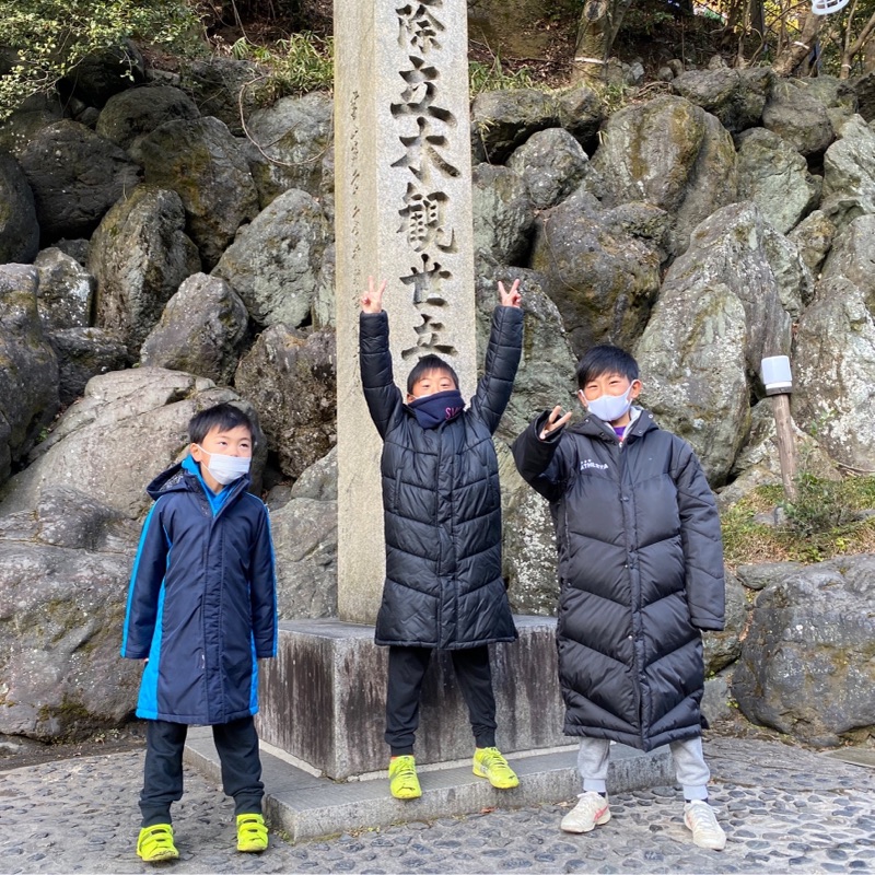 青山　智則