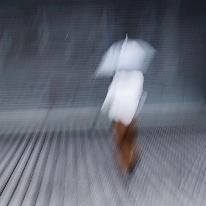 デラ