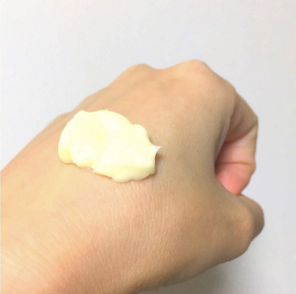 「保湿重視のスキンケア術で目指せ美肌!化粧水&クリームのおすすめ人気ランキング24選」の画像(#115823)