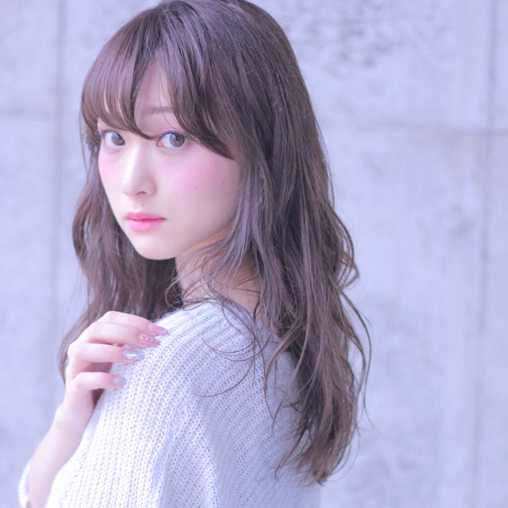 「ナチュラルな透明感、ください。差がつく【美少女フェイスパウダー】はコレ♡」の画像(#127906)