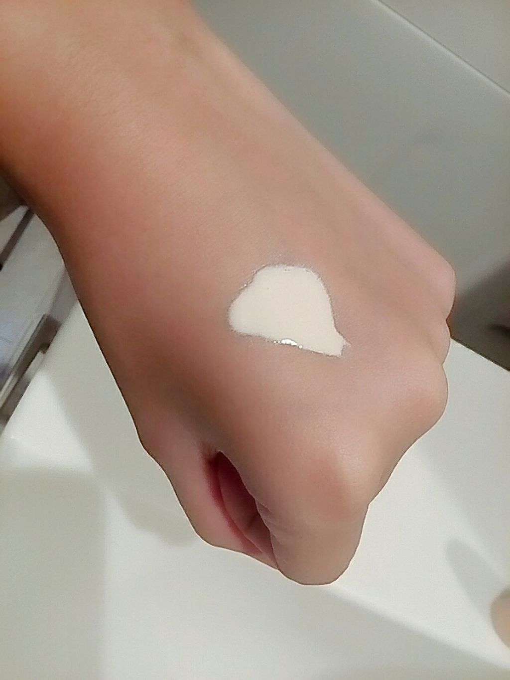 「肌の気になる色ムラやくすみに|イエロー系コントロールカラーのおすすめ10選&使い方解説!【プチプラ・デパコス】」の画像(#130764)