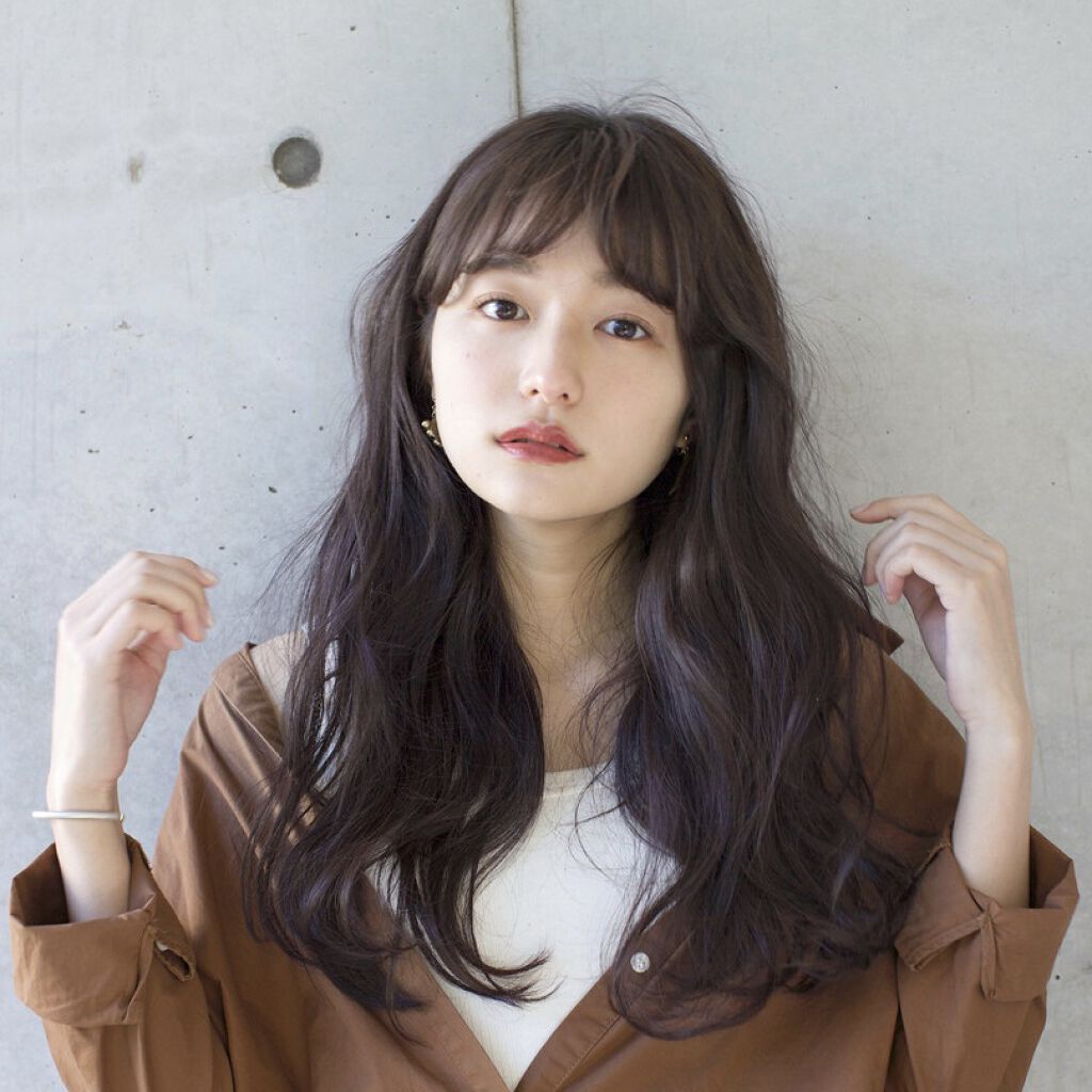 「【2020】黒グロスで深み唇へニュアンスチェンジ!プチプラ・デパコスおすすめ人気アイテム16選」の画像(#142572)
