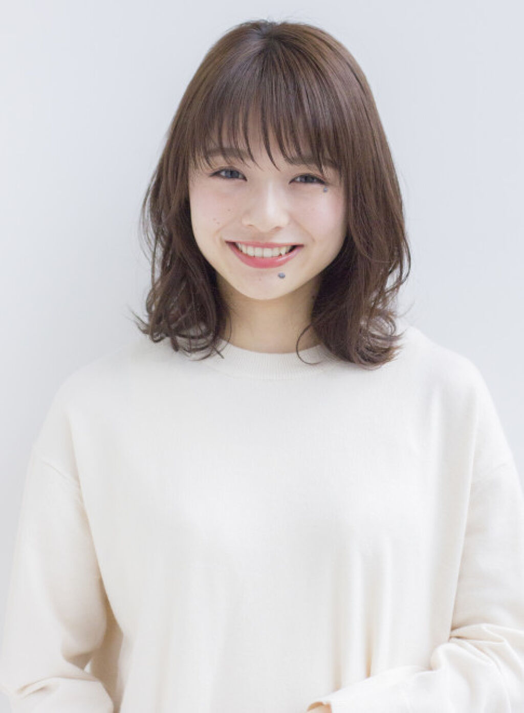 「【大学生メイク講座はじまるよ♡】初心者さん向けのおすすめコスメやポーチも紹介」の画像(#146384)