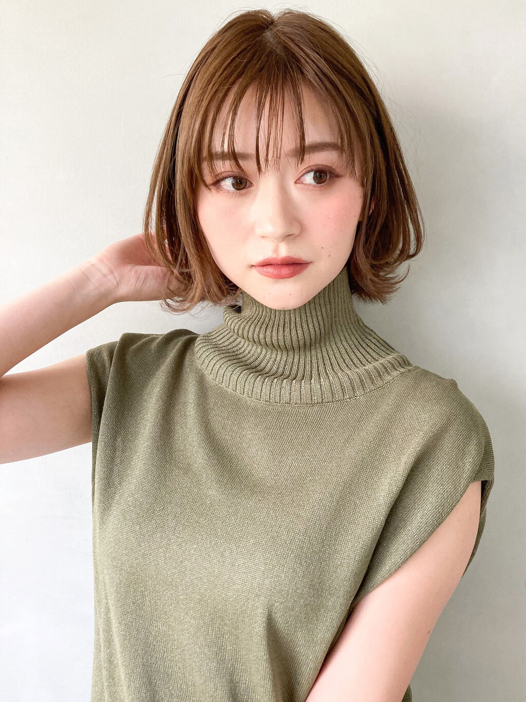 「ホホバオイルで髪と頭皮をケアしよう!使い方やおすすめ人気アイテムも」の画像(#196062)