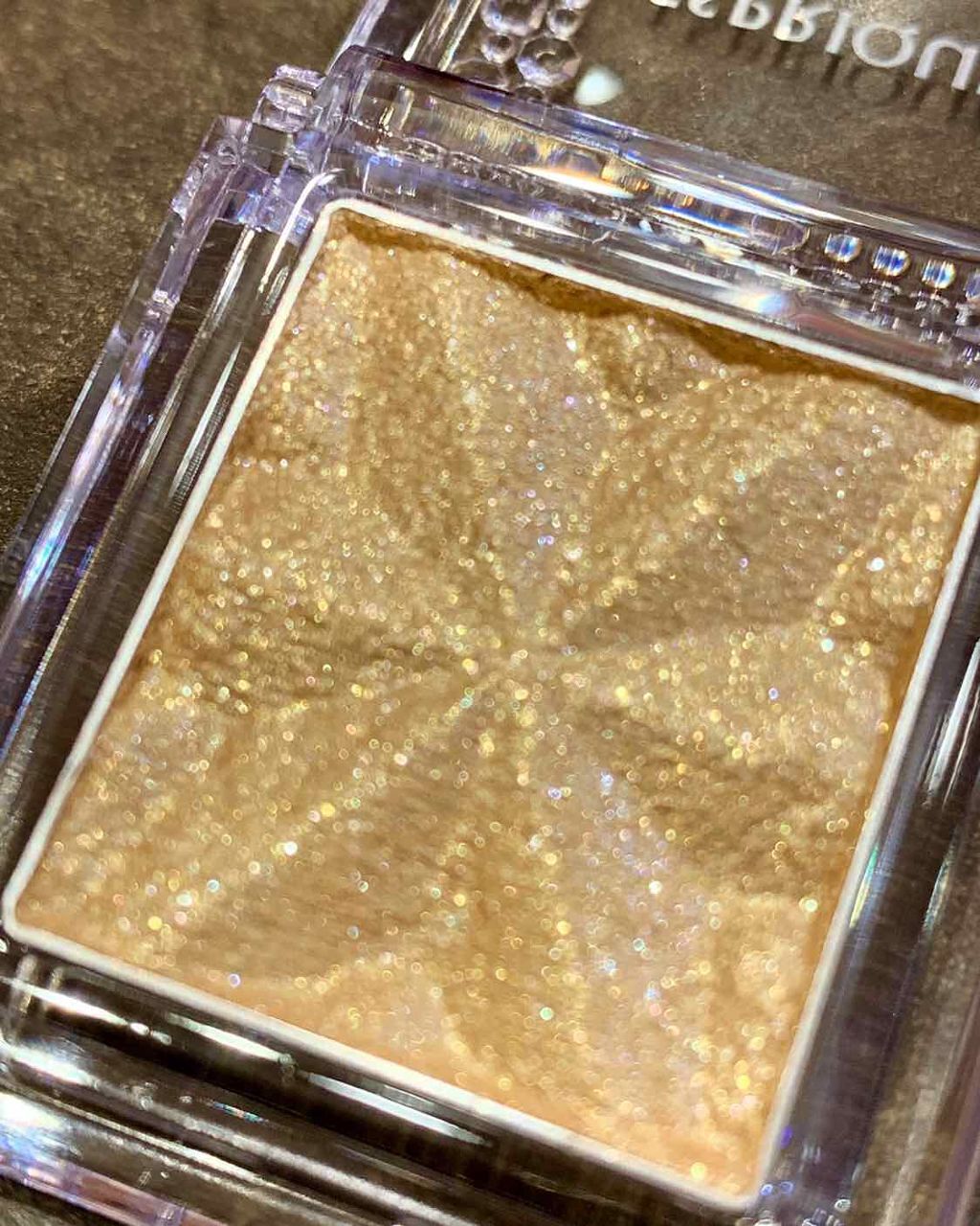 アスピア化粧品 アイシャドウ イエロー 送料無料 一部地域を除く イエロー