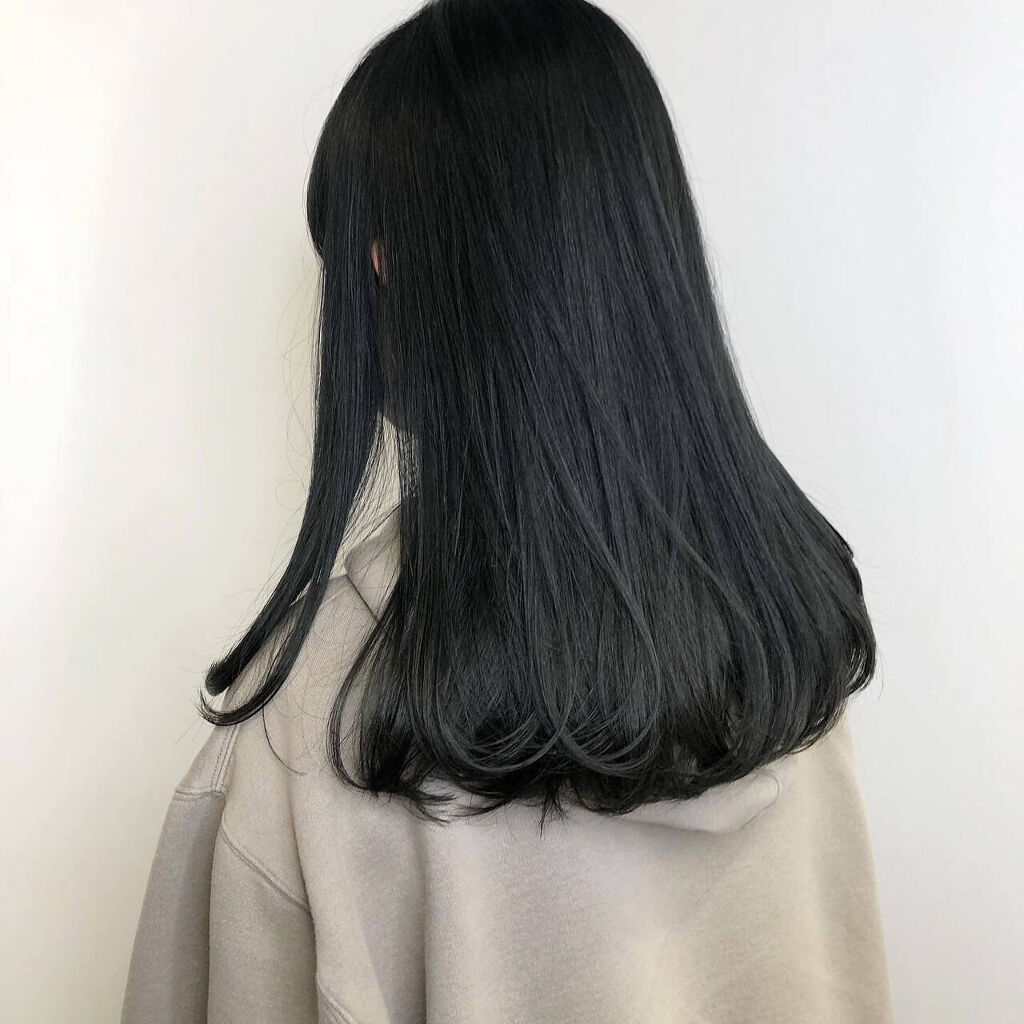 黒染めを使わず黒系ヘアカラーに アフター写真付き 市販カラー剤 美容室で見せたいカラー図録 Lips