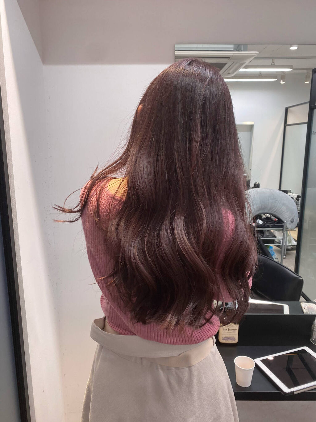 ピンク系ヘアカラーのカタログを色別に紹介 22年トレンドの明るめカラーから濃いめまで Lips