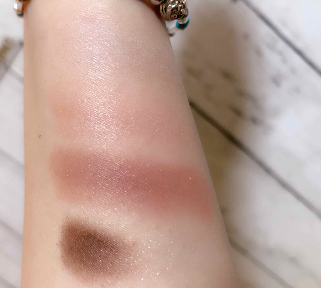 「どんなに急接近しても大丈夫♡大切なデートの日に使いたいコスメ特集!」の画像(#66992)