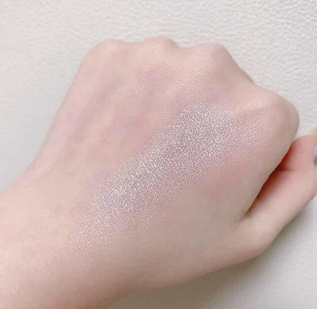 「お肌が綺麗って褒められちゃう?!パウダーハイライトでツヤ感のある美肌を作ろう♡」の画像(#68182)