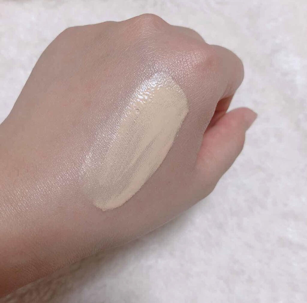 「本当に崩れないのはどれ?本格的な暑さになる前に準備したいリキッドファンデーション」の画像(#80811)