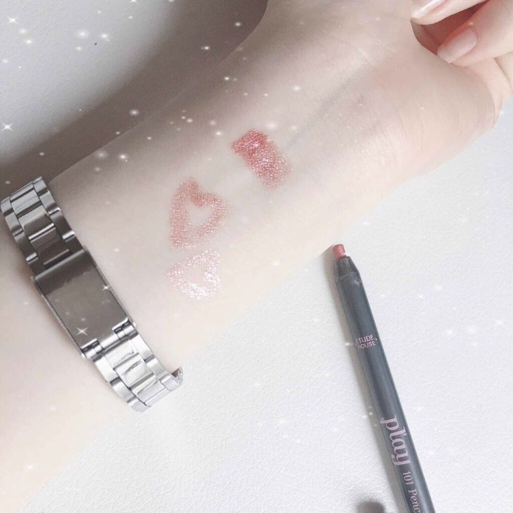 「うるっとした眼差しでモテオーラ全開♡涙袋にぴったりなグリッターライナーを集めました!」の画像(#90566)